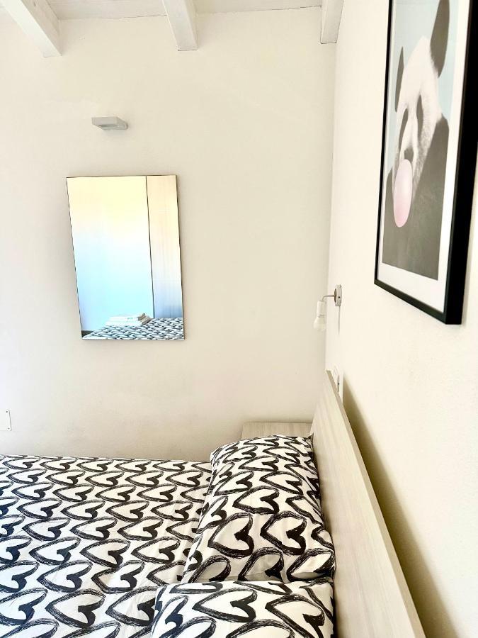 Waterfront Apartment ออลเบีย ภายนอก รูปภาพ